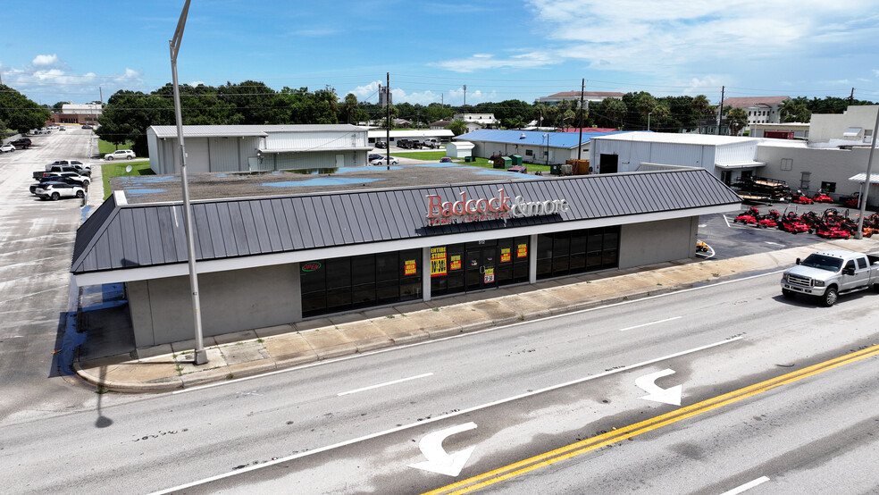 512 NW Park St, Okeechobee, FL for lease - Building Photo - Image 1 of 10