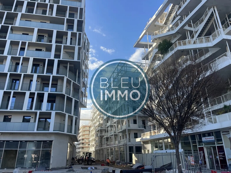 Retail in Nice for lease - Construction Photo - Image 2 of 4