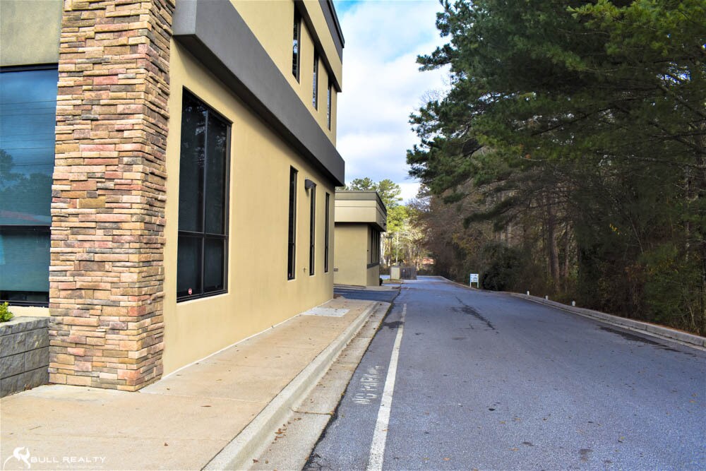 483 Upper Riverdale Rd, Riverdale, GA 30274 Riverdale Medical Suite