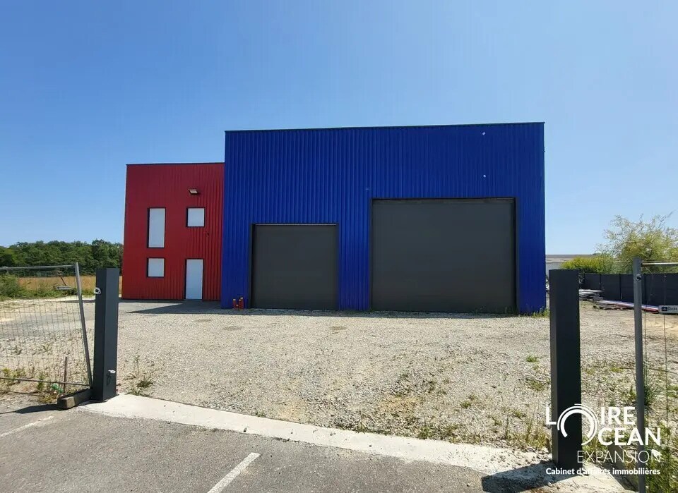 Flex in Saint-Mars-de-Coutais for sale Building Photo- Image 1 of 5