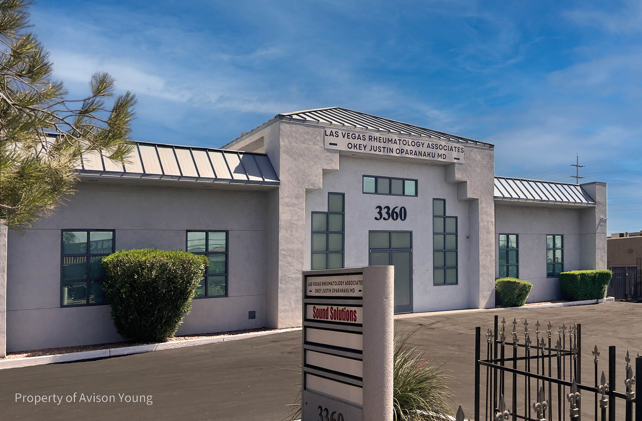 3360 E Russell Rd, Las Vegas, NV for lease Building Photo- Image 1 of 9