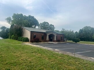 More details for 2050 Cowan Hwy, Winchester, TN - Office/Medical for Lease