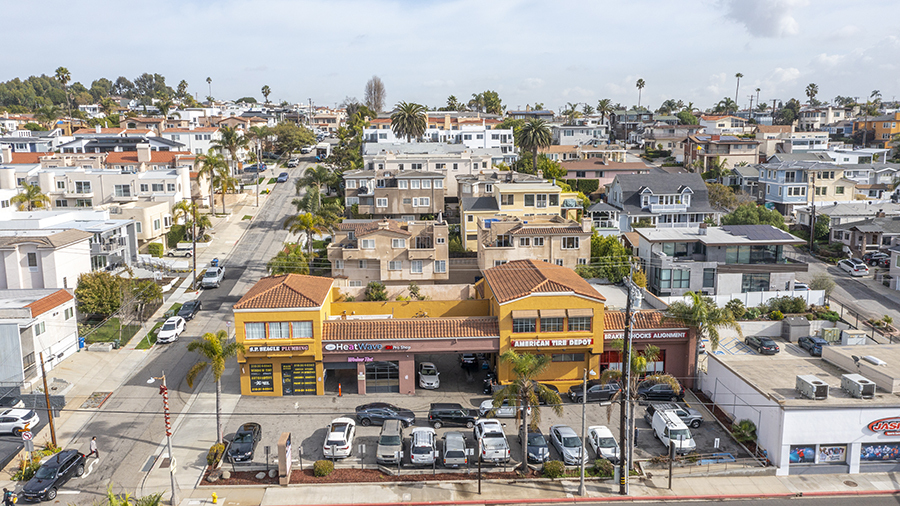 1414 Pacific Coast Hwy, Hermosa Beach, CA for sale - Building Photo - Image 1 of 1