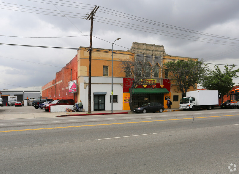 3232 N Figueroa St, Los Angeles, CA for lease - Primary Photo - Image 2 of 7