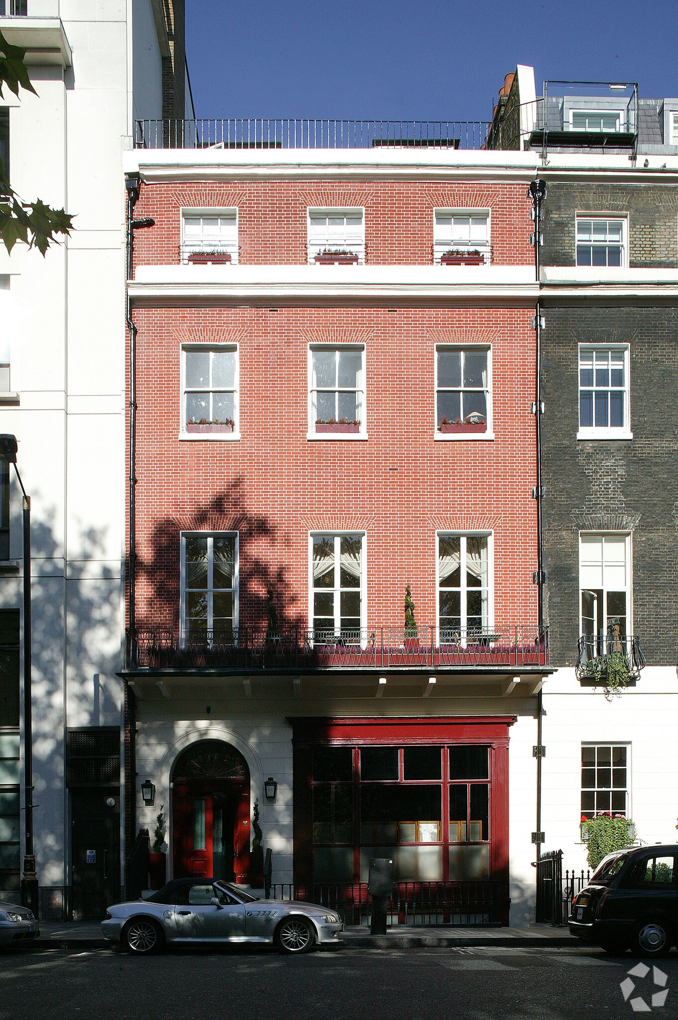 28 Berkeley Sq, London for lease Primary Photo- Image 1 of 3