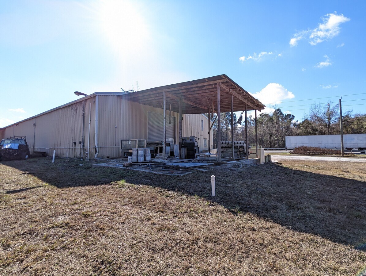 551174 Us1, Hilliard, FL 32046