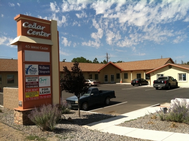 45 W Cedar St, Fernley, NV for lease - Primary Photo - Image 1 of 6