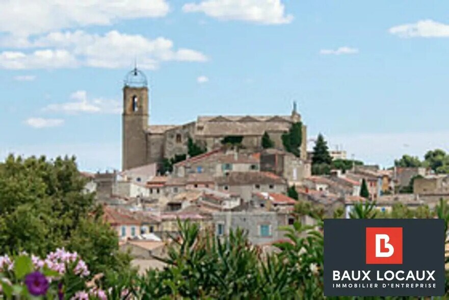 Retail in Istres for lease - Aerial - Image 2 of 4