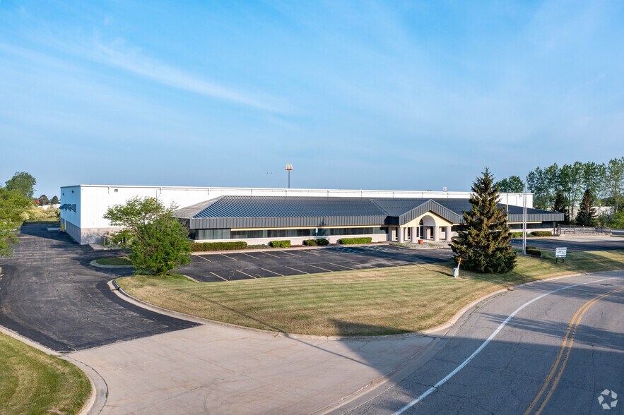 1093 Highview Dr, berville, MI 48892