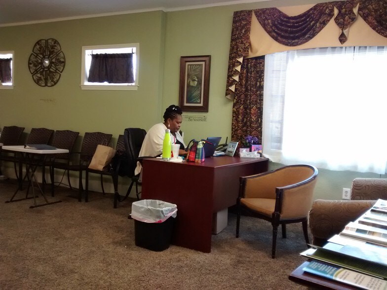 33 S Main St, Port Deposit, MD for sale - Primary Photo - Image 1 of 1