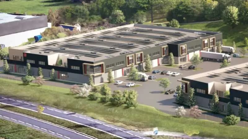 Flex in Saint-Laurent-de-Mure for lease Building Photo- Image 1 of 5