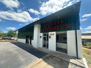 5515 Peachtree Rd, Atlanta, GA for lease Building Photo- Image 1 of 4
