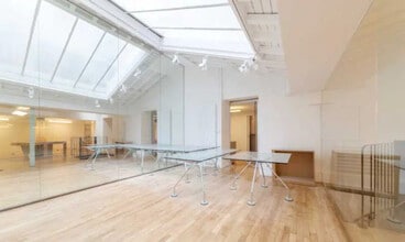 11 Rue Des Lions Saint-Paul, Paris for lease Interior Photo- Image 1 of 7