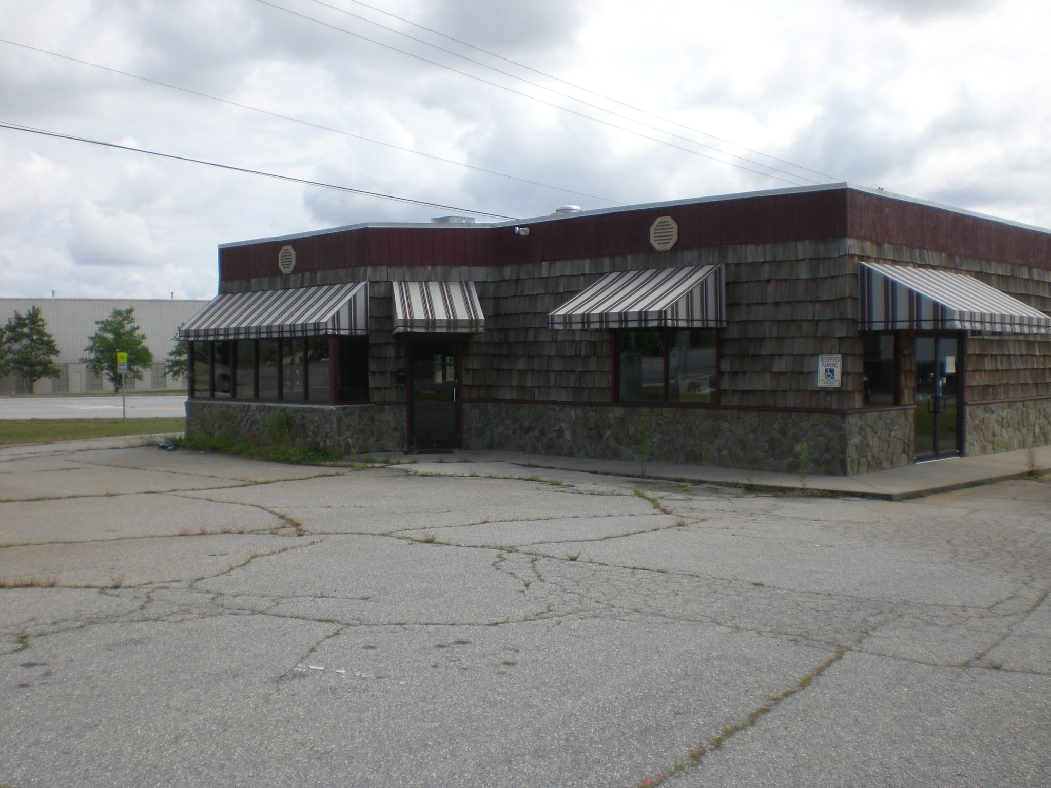 28098 Highway 76 E, Clinton, SC for sale Primary Photo- Image 1 of 12