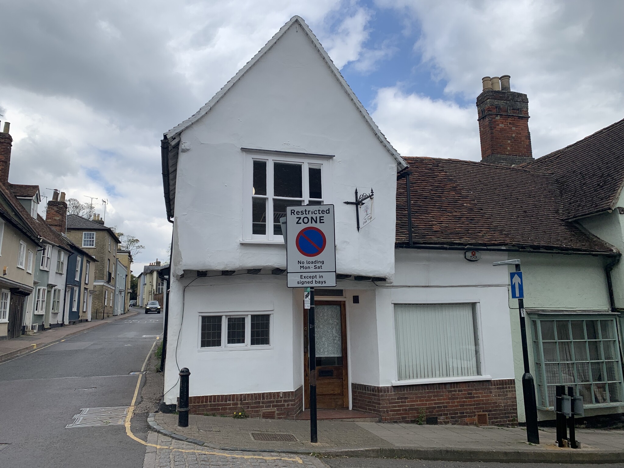 14 Market Hl, Saffron Walden for sale Primary Photo- Image 1 of 1