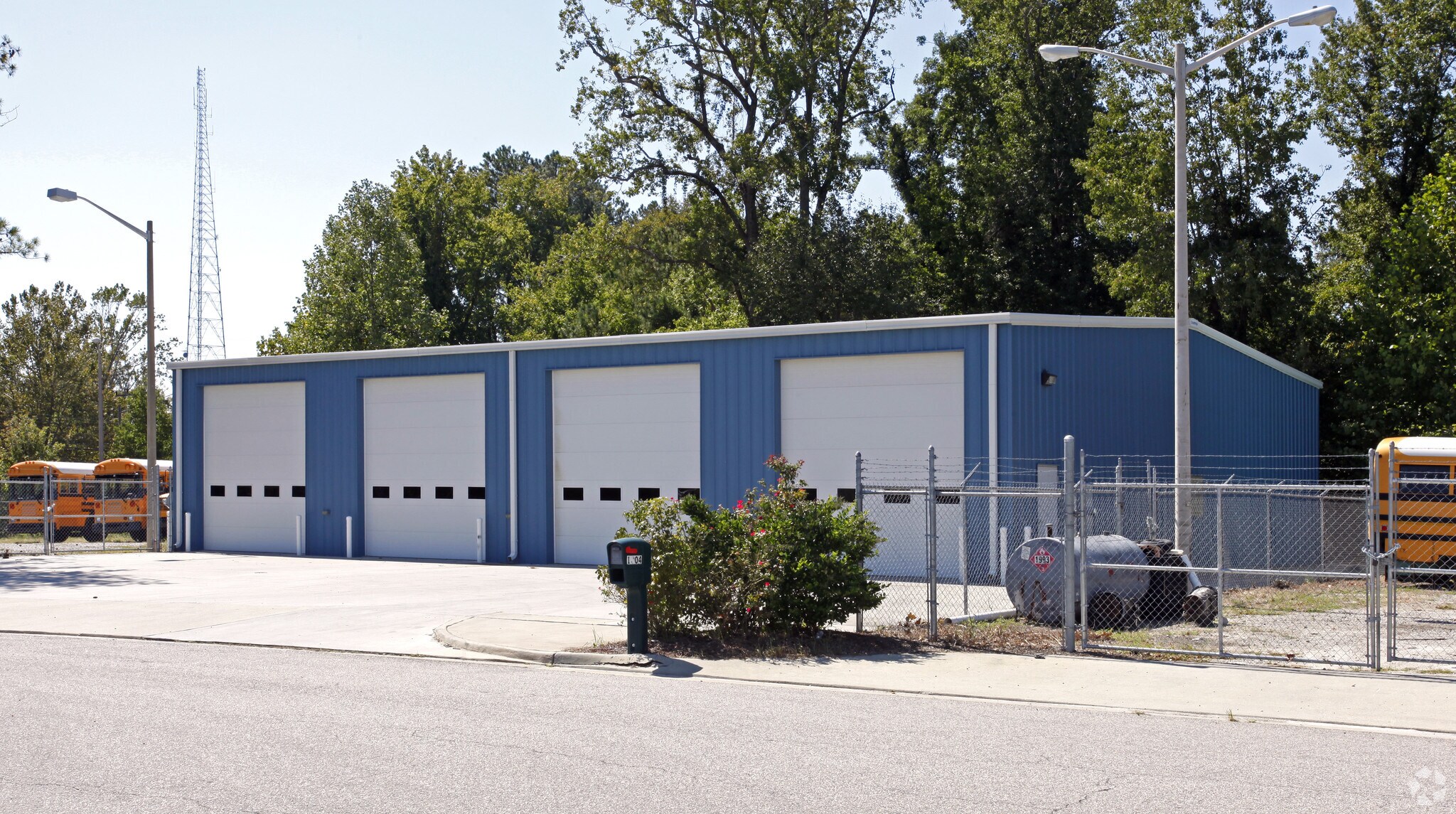 1004 Enterprise Cir, Chesapeake, VA for sale Primary Photo- Image 1 of 1