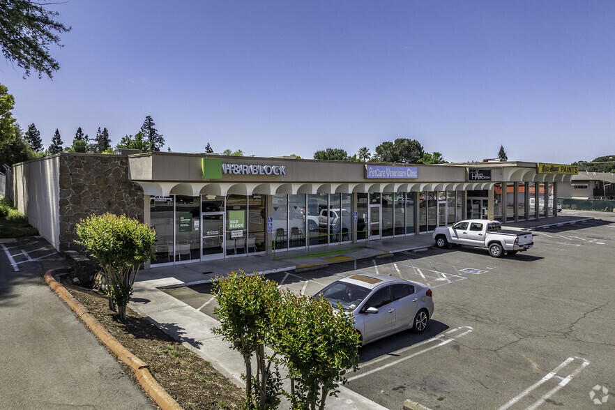 1018 Douglas Blvd, Roseville, CA for lease - Building Photo - Image 1 of 10