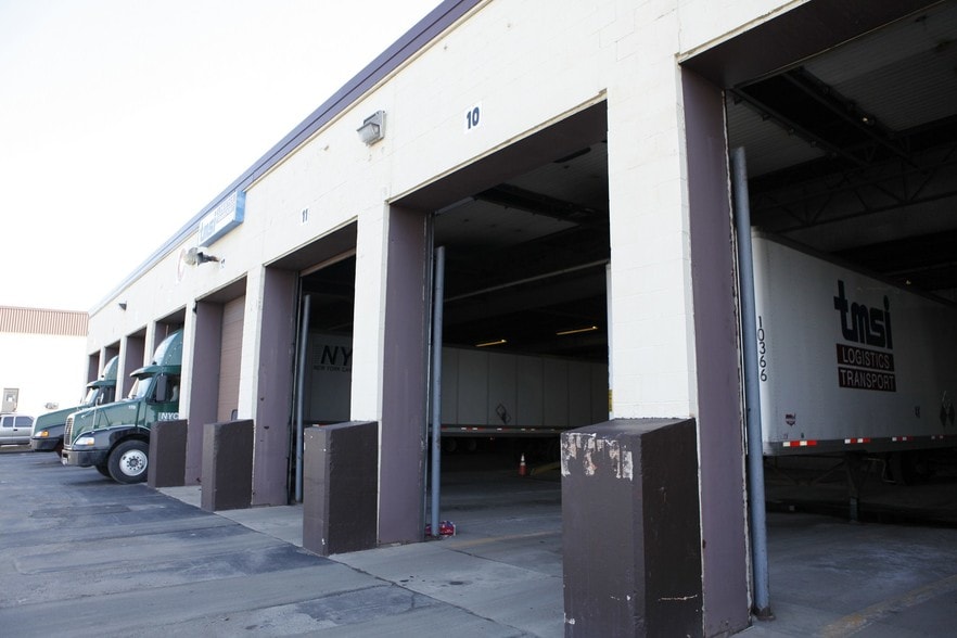 1680-1700 Lyell Ave, Rochester, NY for lease - Building Photo - Image 3 of 6