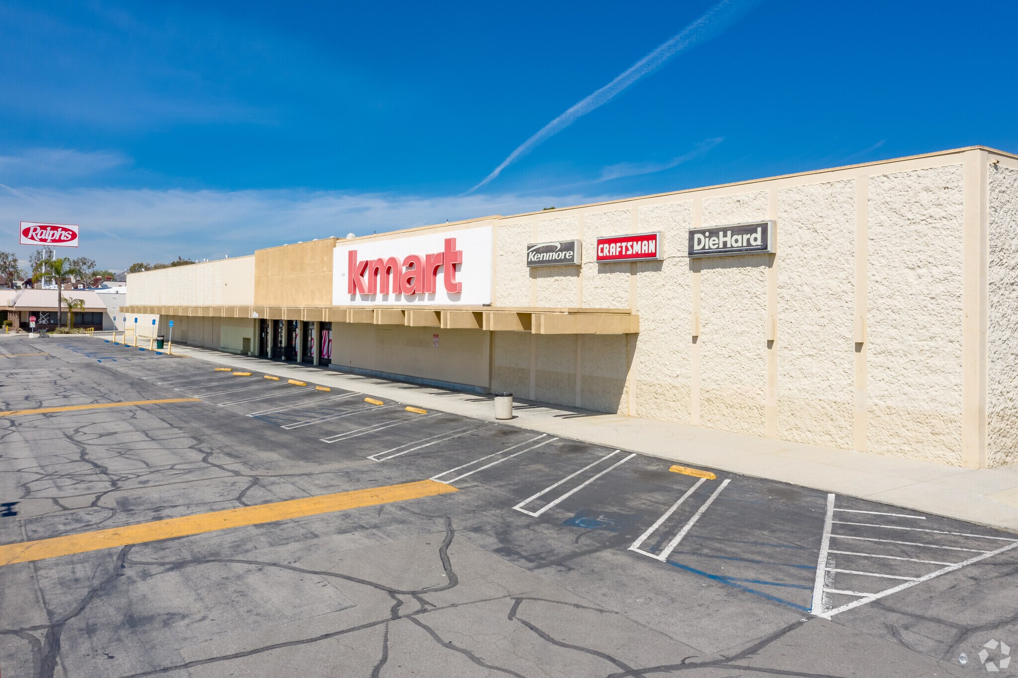 9231000 N San Fernando Blvd, Burbank, CA 91504 Kmart Center