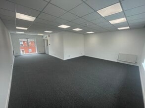 6 Priory Court, Tuscam Way, Camberley for lease Interior Photo- Image 1 of 2