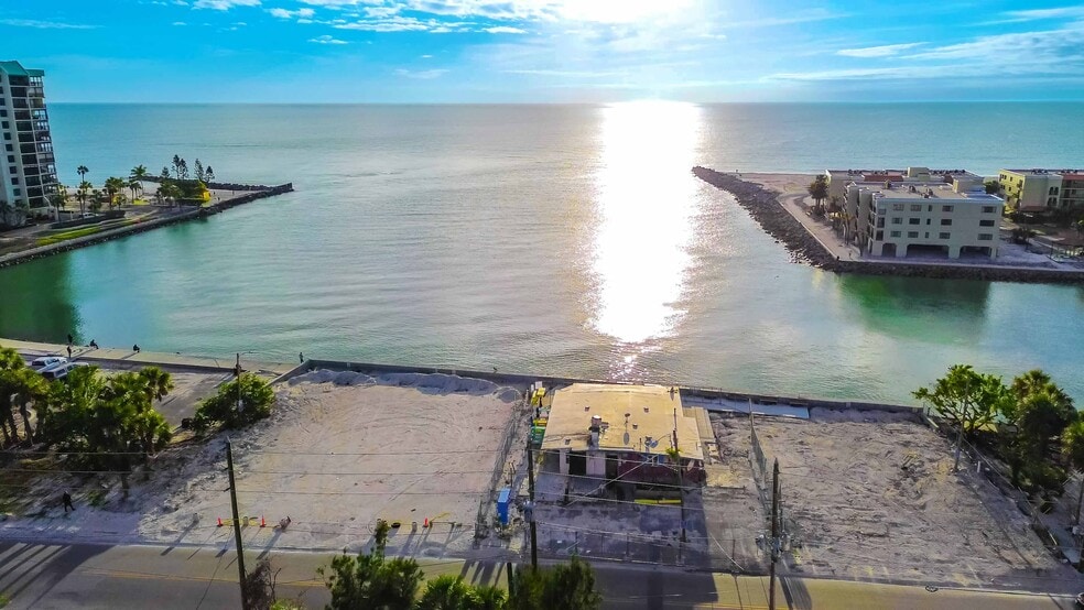 7308 Sunset Way, Saint Pete Beach, FL for sale - Aerial - Image 2 of 23