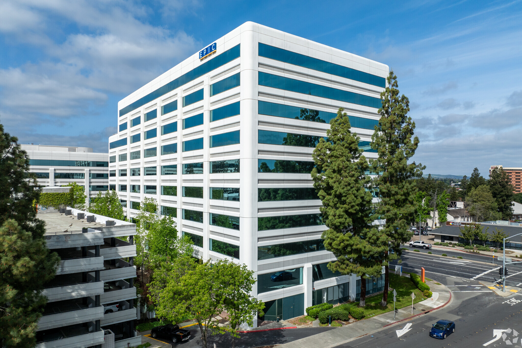 1390 Willow Pass Rd, Concord, CA for lease Building Photo- Image 1 of 7