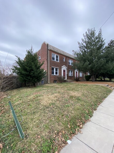 717-719 Irving St NE, Washington, DC for sale - Primary Photo - Image 2 of 10