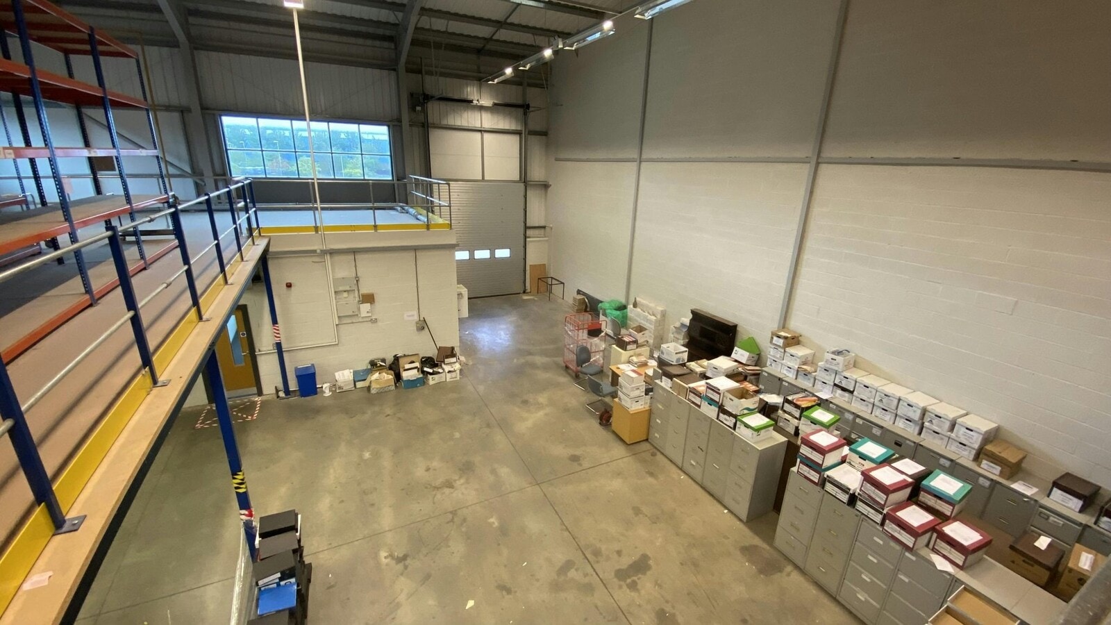 Hermes Ct, Warwick, WAR CV34 6NJ - Unit 1 -  - Interior Photo - Image 1 of 5