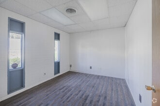 139 Hanniford Dr, North Charleston, SC for lease Interior Photo- Image 1 of 9