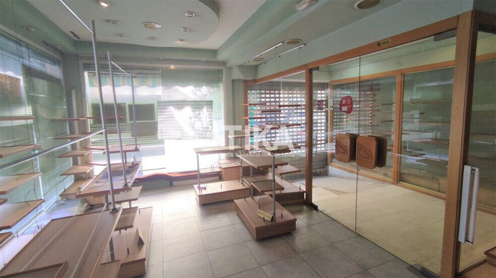 Retail in Ontinyent for sale - Building Photo - Image 2 of 7