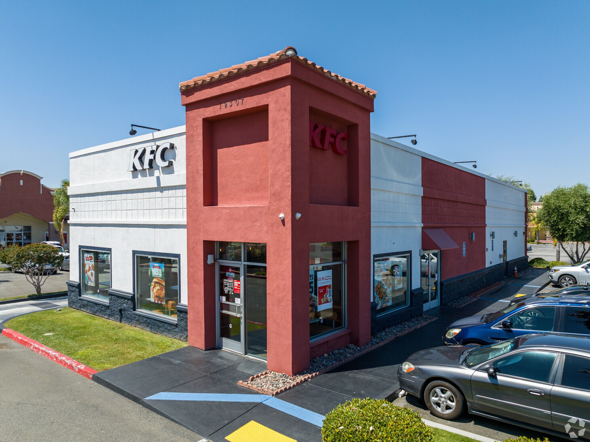 1931719415 Soledad Canyon Rd, Santa Clarita, CA 91351 Canyon Center