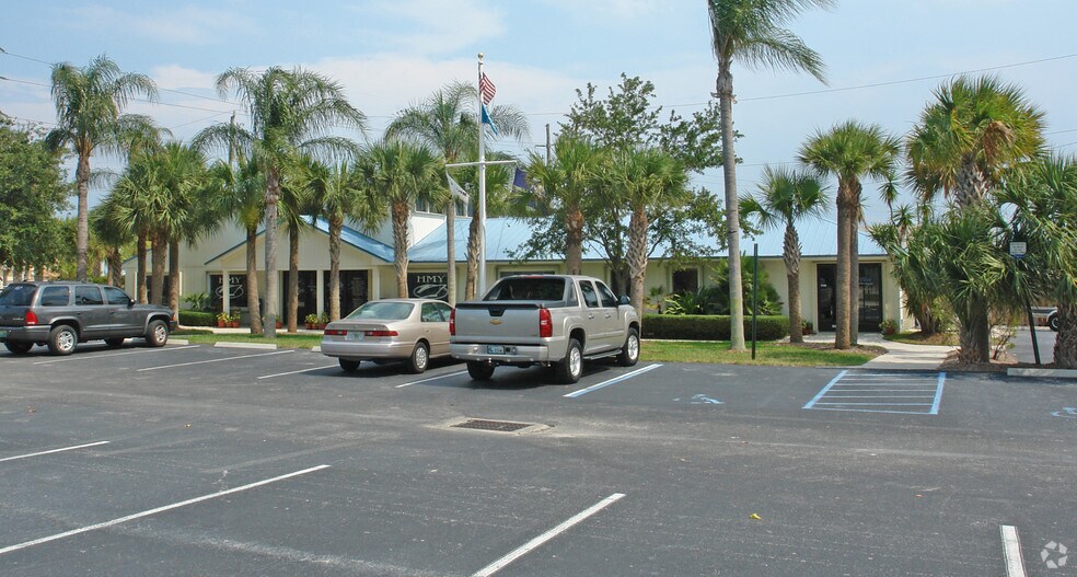 290 NW Dixie Hwy, Stuart, FL for sale - Primary Photo - Image 1 of 1