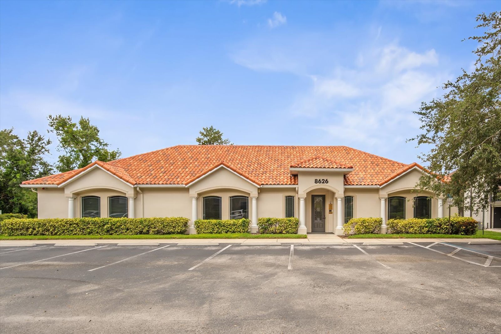 8626 N Himes Ave, Tampa, FL for sale Building Photo- Image 1 of 31