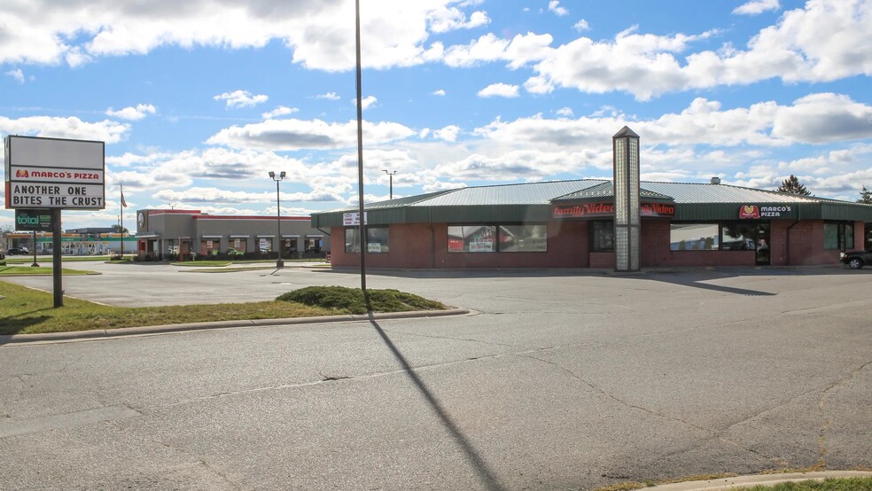 916 US Highway 31 S, Traverse City, MI for lease - Building Photo - Image 3 of 5