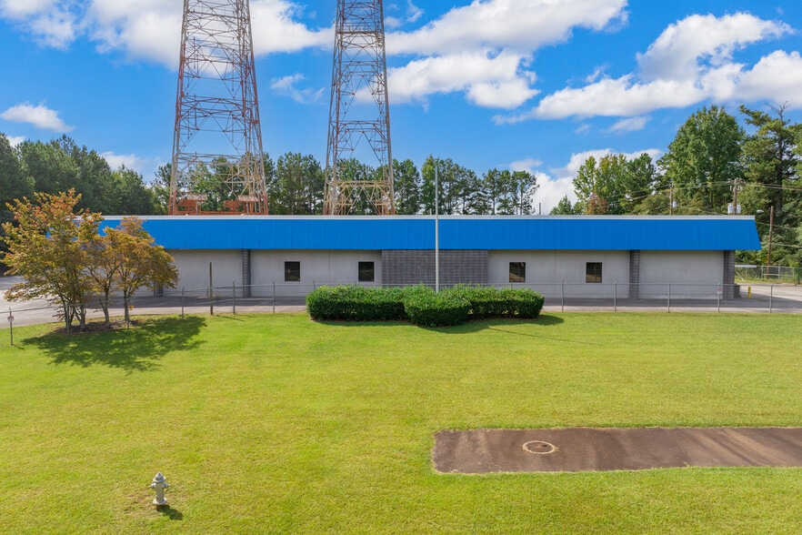 14851 Veterans Memorial Hwy, Villa Rica GA - Warehouse