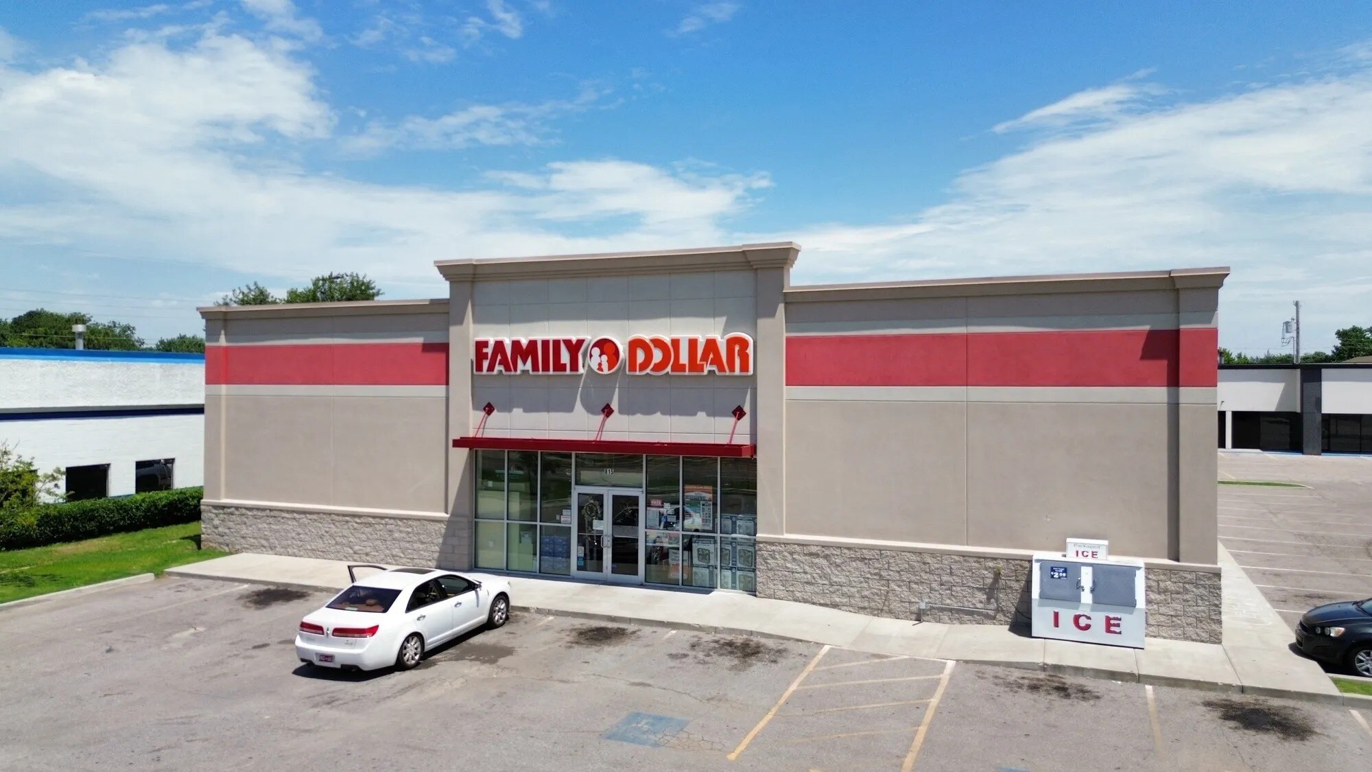 815 NW 12th St, Moore, OK for sale Primary Photo- Image 1 of 5