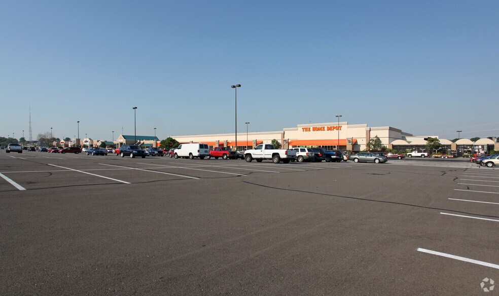 55005840 Antioch Rd, Merriam, KS 66202 Retail for Lease