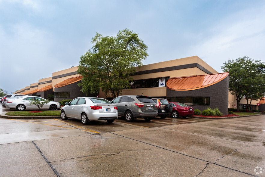 1001-1019 3rd Ave SW, Carmel, IN for sale - Primary Photo - Image 1 of 1