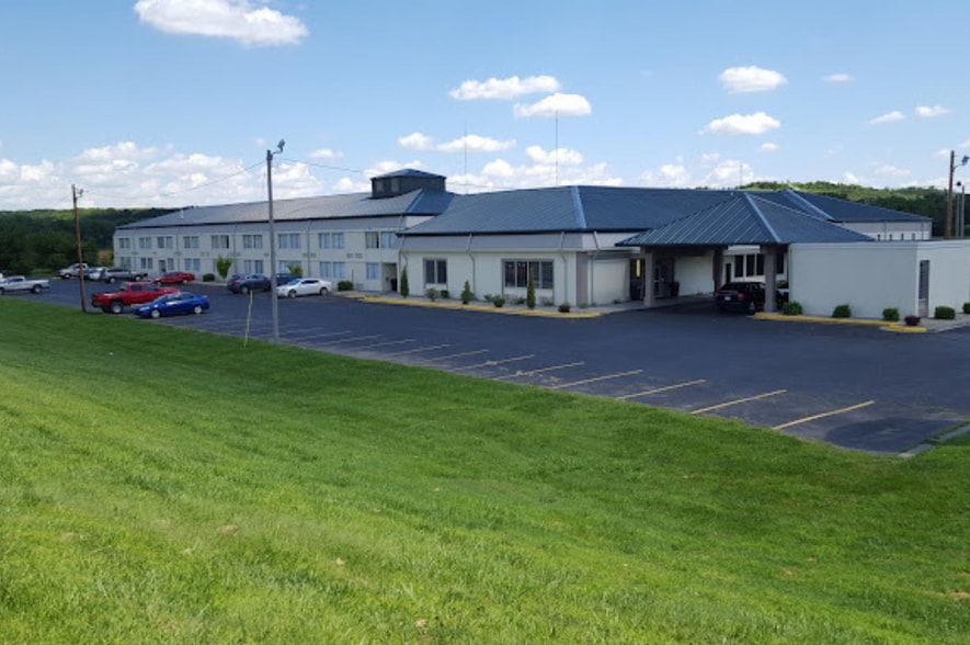 1001 E 6th St, Junction City, KS for sale - Building Photo - Image 1 of 1