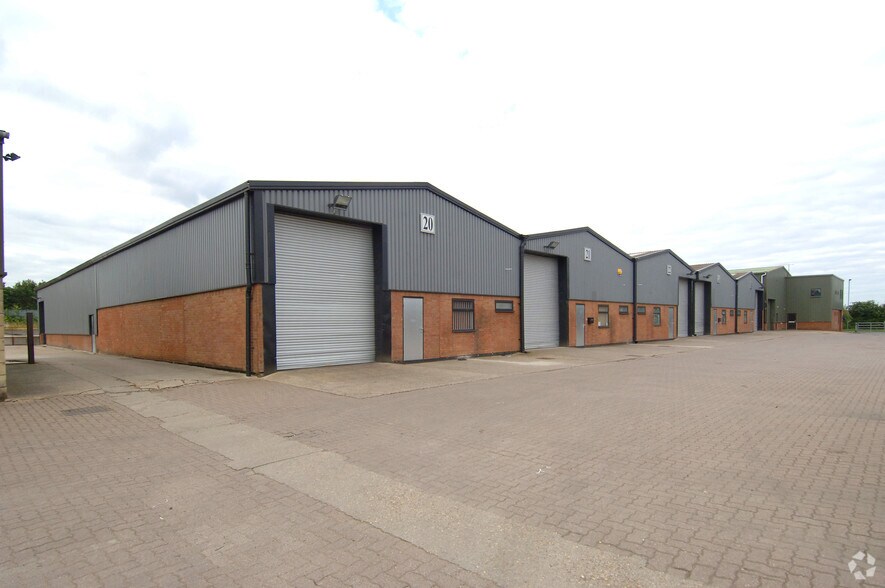Waterloo Rd, Alcester for lease - Building Photo - Image 3 of 3