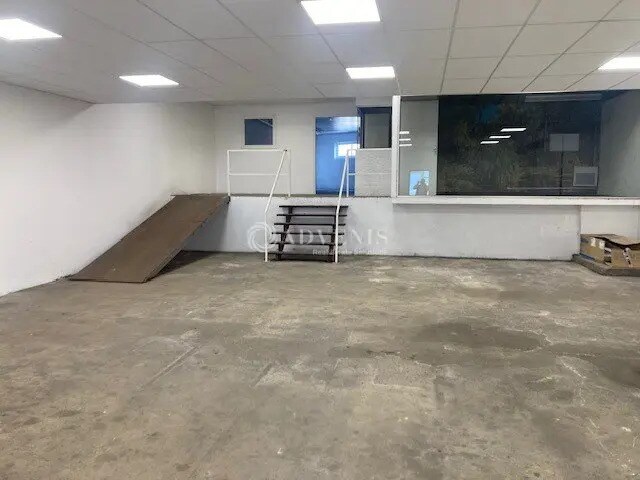 Office in Périgueux for lease - Interior Photo - Image 3 of 6