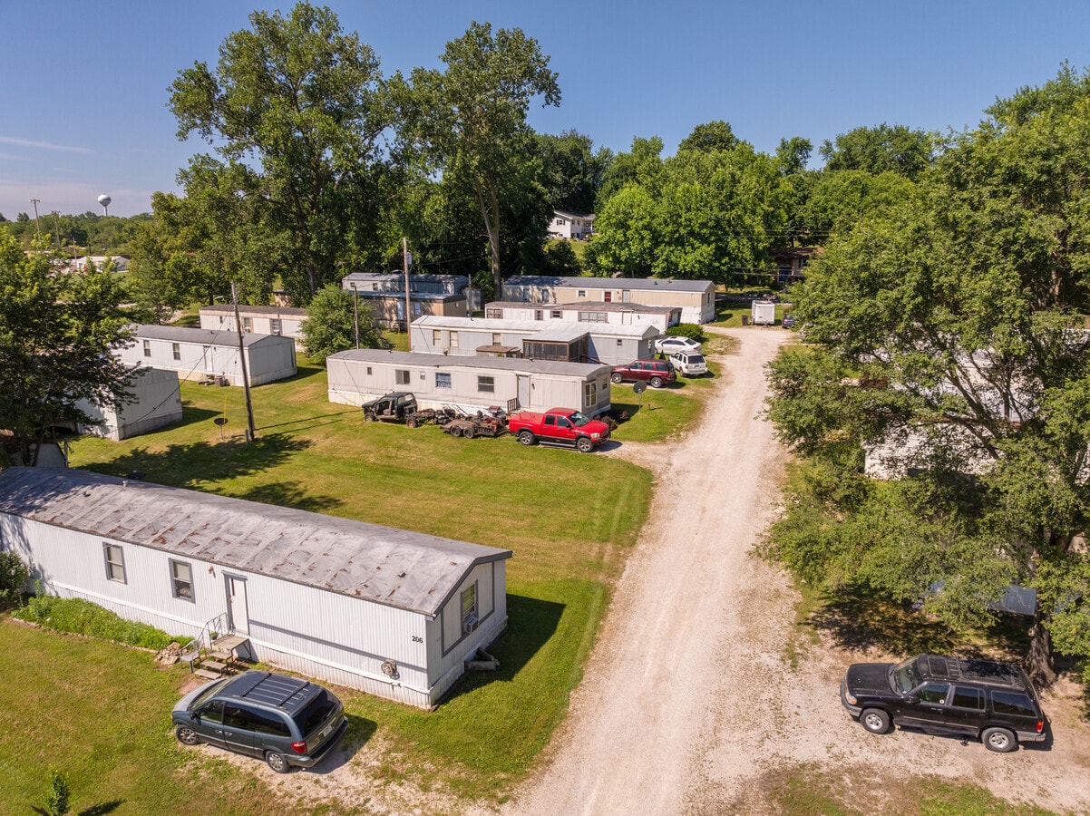 107 Orval st, Elsberry, MO 63343 107 Orval St. Elsberry MO 63343