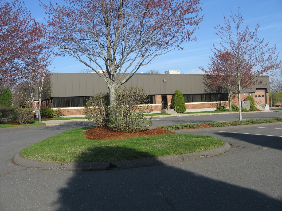 5 Century Dr, Bristol, CT 06010