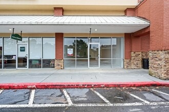 3760 Sixes Rd, Canton, GA for lease Interior Photo- Image 1 of 5