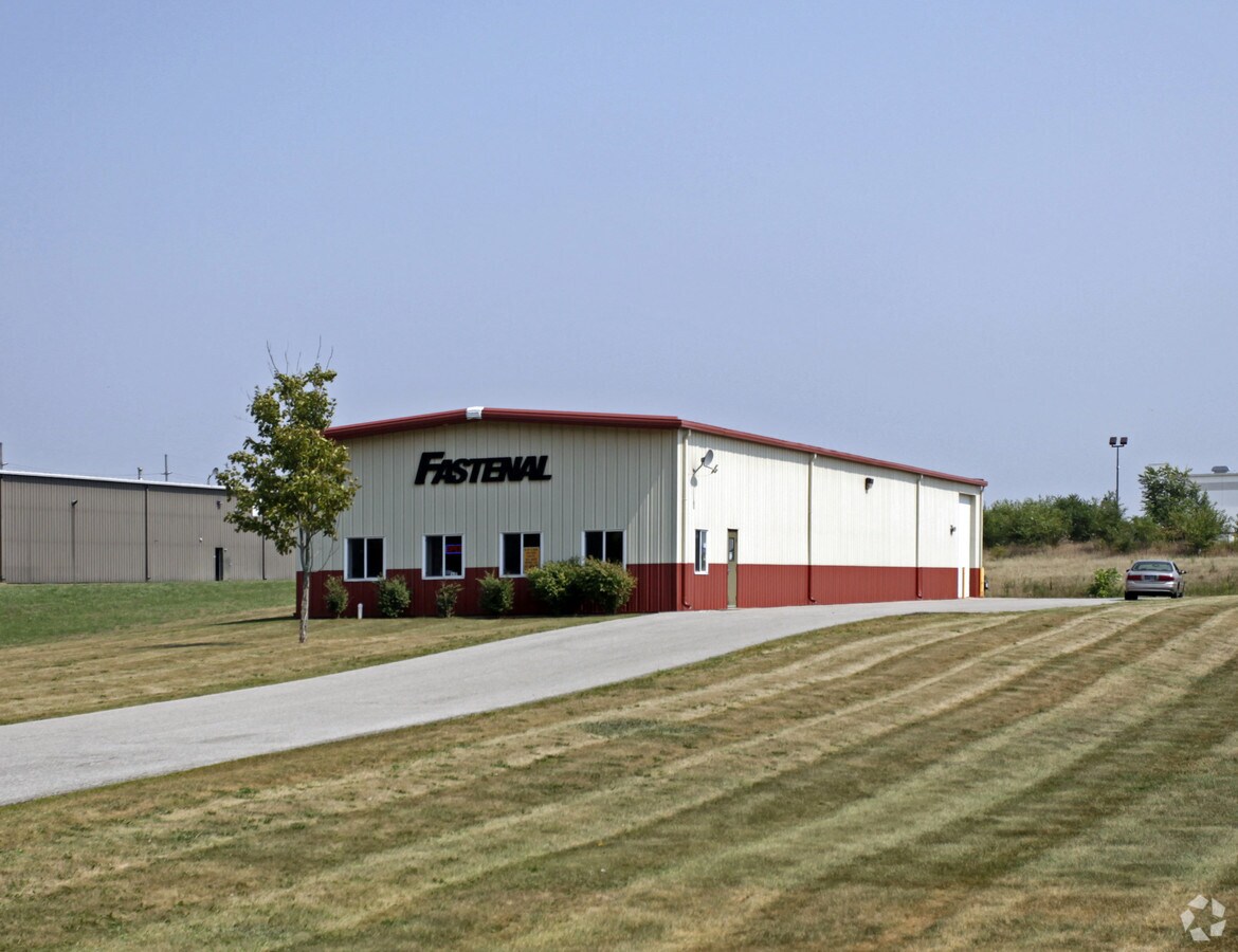 701 N Fail Rd, La Porte, IN 46350