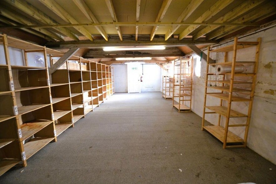 1 Walkern Hall, Walkern for lease - Building Photo - Image 3 of 16
