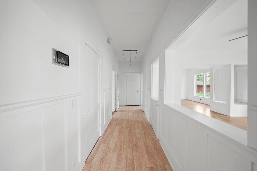 910 Cable St, Conroe, TX for sale - Interior Photo - Image 1 of 1