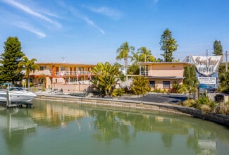 More details for 11240 1st St, Treasure Island, FL - Hospitality for Sale