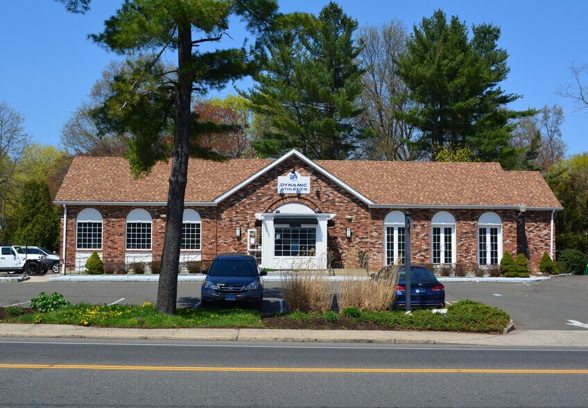 319 Boston Post Rd, Darien, CT for sale - Building Photo - Image 1 of 1