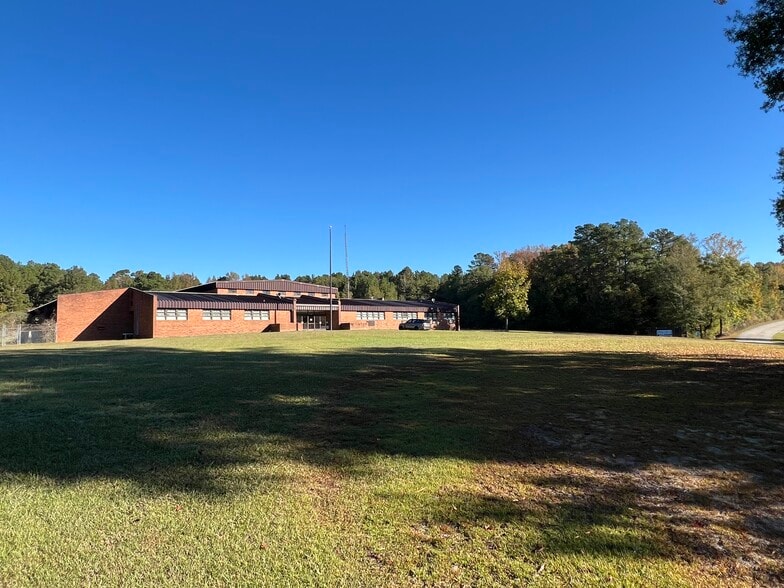 704 State Road S-13-680, Jefferson, SC for lease - Building Photo - Image 1 of 18